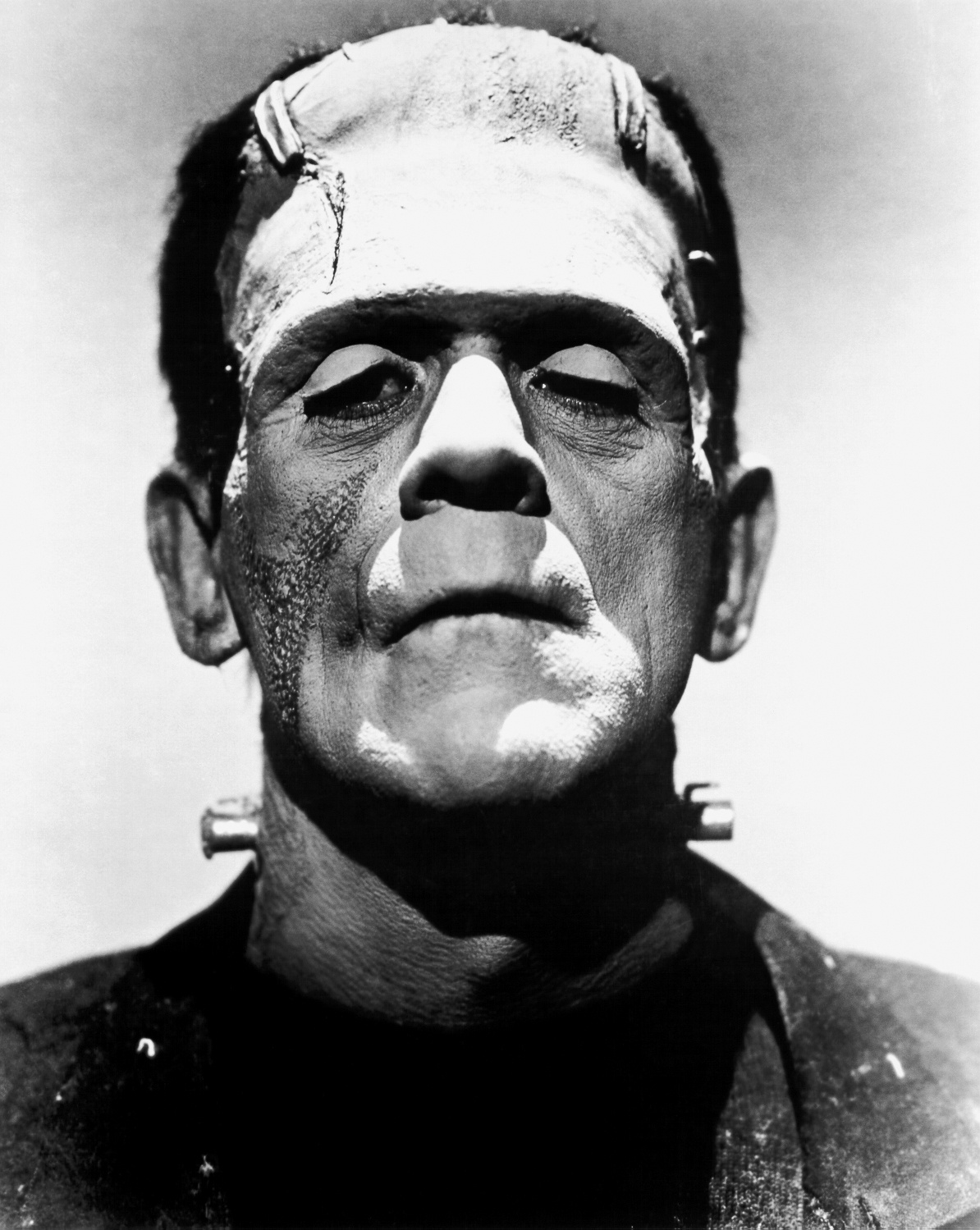 Frankenstein%27s_monster_(Boris_Karloff)