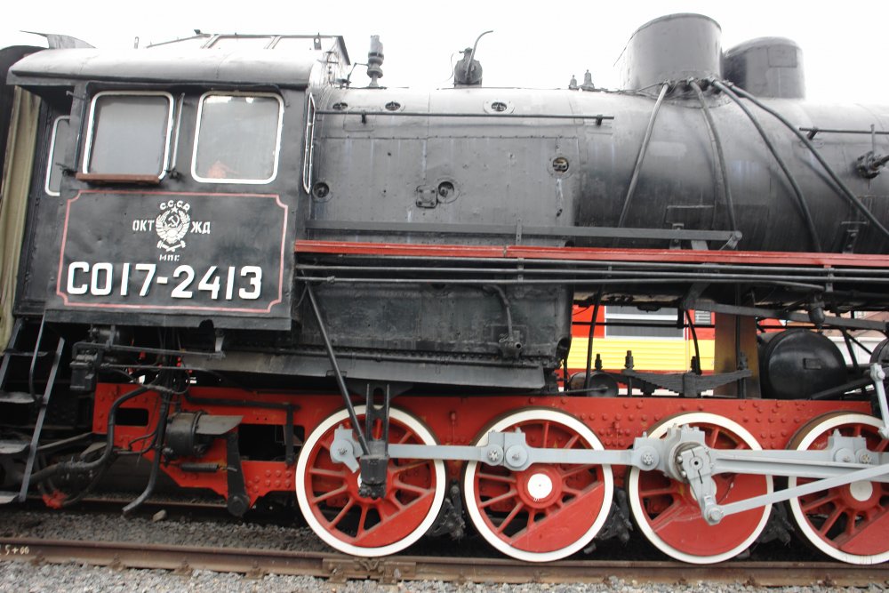 FREIGHT_STEAM_LOCOMOTIVE_SO17-2413_(9).jpg