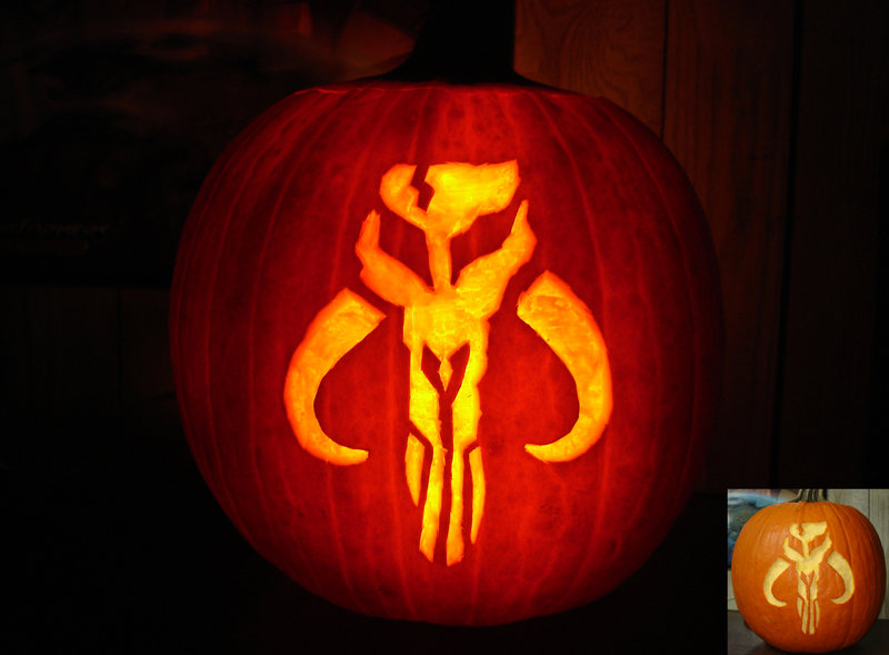 Mandalorian_Pumpkin_by_Hornett.jpg