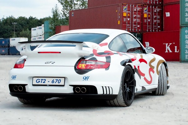 S7-Porsche-911-GT2-par-9ff-670-ch-800-Nm-et-une-deco-pourrie-115903.jpg