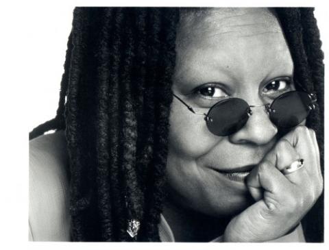 whoopi-goldberg-photo-black-and-white.jpg